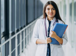 elderly care nurse
