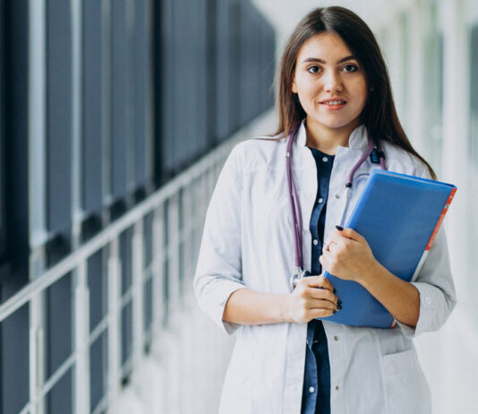 elderly care nurse